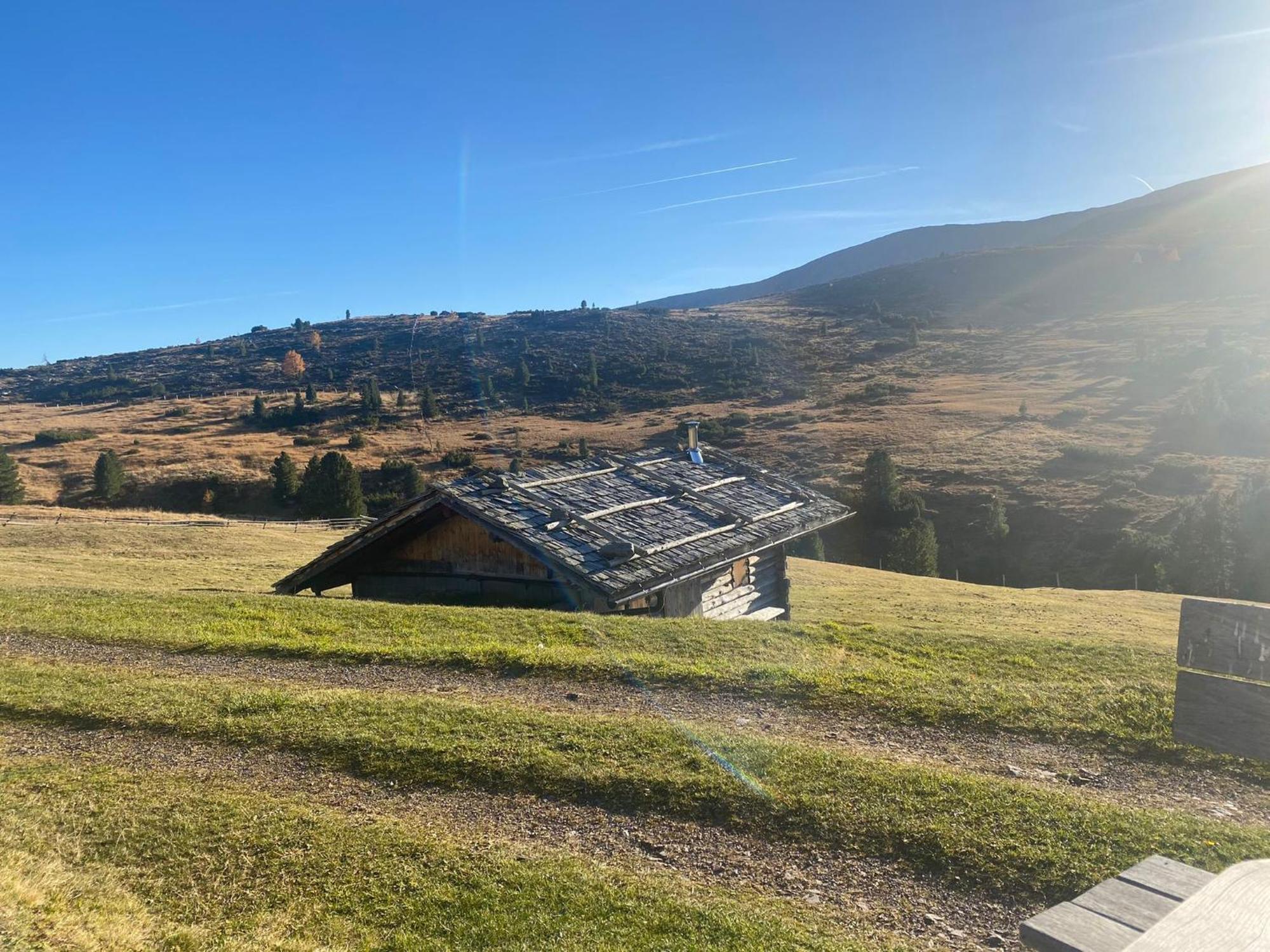 Sturmhof Hotell Klausen Exteriör bild