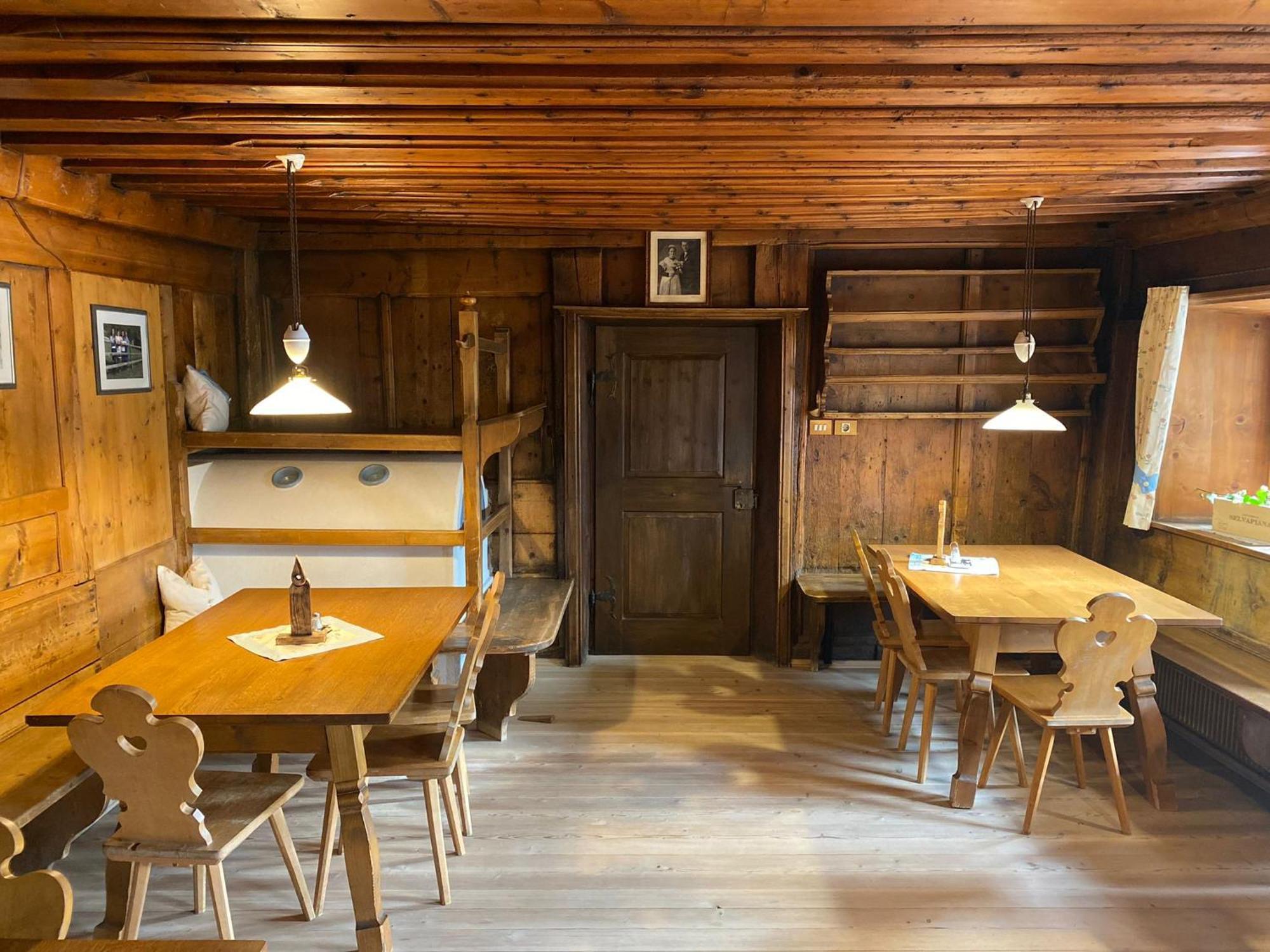 Sturmhof Hotell Klausen Exteriör bild
