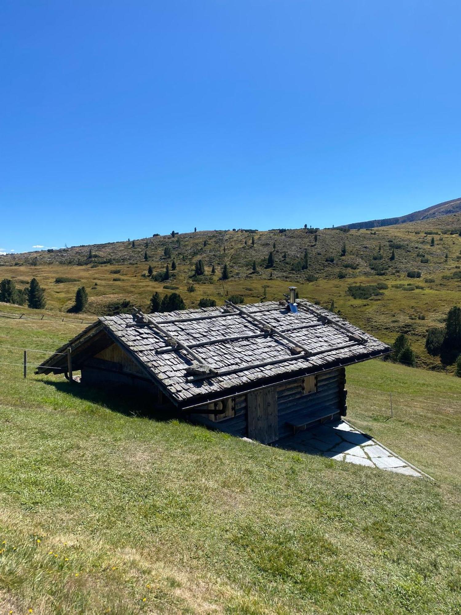 Sturmhof Hotell Klausen Exteriör bild